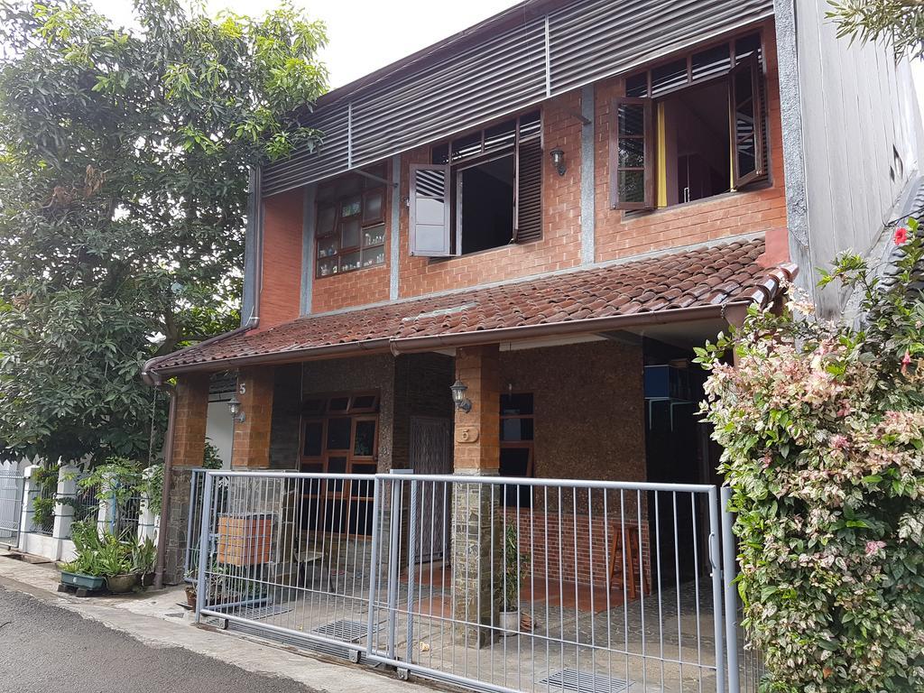 The Brick House Bandung Exterior photo